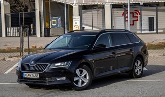 Škoda Superb Combi - 2