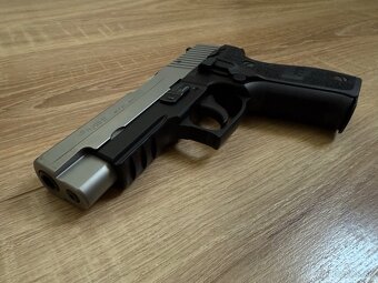Predám pištoľ Predám pištoľ SIG-SAUER P226 - 2
