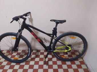 Predám bicykel gt - 2
