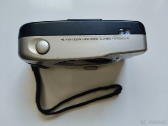 Starý klasický fotoaparát Minolta AF 25 Autofocus - 2