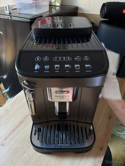 DeLonghi ECAM 290.42 TB Magnifica Evo - 2