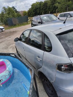 Predám Seat Ibiza 1.4 benzin - 2