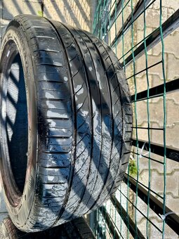 Predám letné pneu 245/40 R17 W - 2