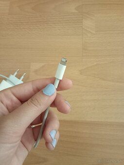 Apple nabíjačka - 2