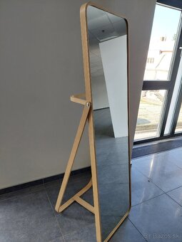 Stojace zrkadlo 52x167 (IKORNNES) - 2