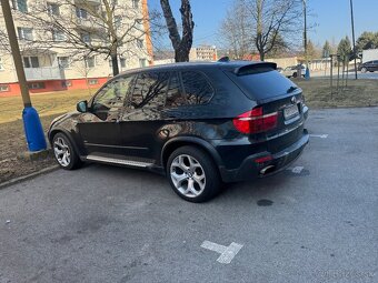 Bmw X5 3.0 D e70 - 2