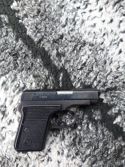 Pištoľ c z92 cal.6,35 - 2