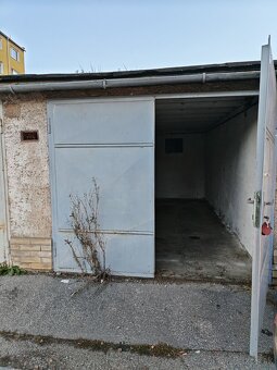 Garáž v centre Dolného Kubína s pozemkom - 2