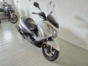 SUZUKI Burgman 200 - 2