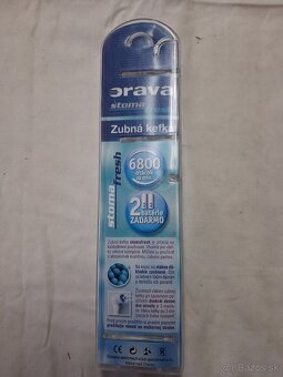 Zubná kefka elektricka - 2