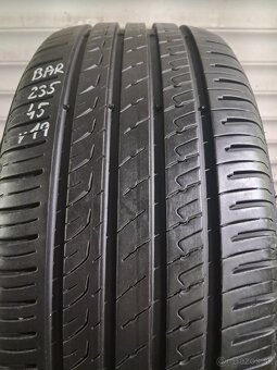Barum letné 235/45/R19 - 2