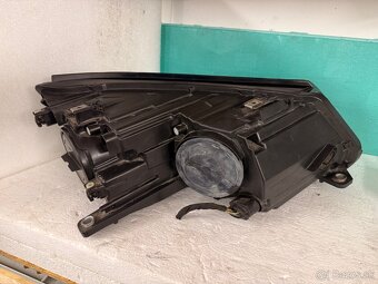 Vw Tiguan svetlo - 2