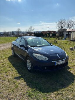 Renalt Fluence - 2