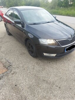 Skoda Rapid 1.2 tsi,cierna metaliza - 2