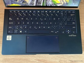 REZERVOVANE Asus ZenBook UX434FAC 14 palcovy - 2