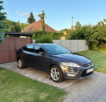 Ford mondeo 1.6 TDCI 2012 - 2