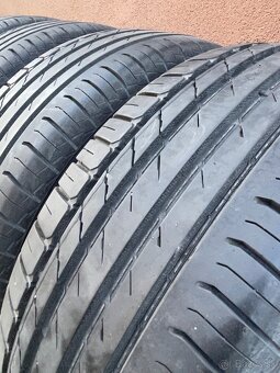 Nokian 225/60 R17 4x=200e - 2