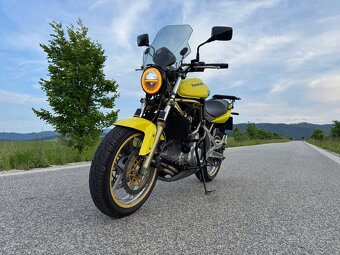 Kawasaki ER6N - 2