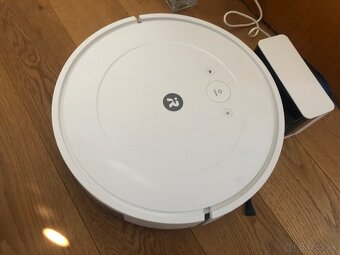 Roboticky vysávač Roomba Combo - 2