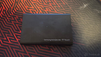 Predám externý SSD Samsung T7 Touch 2TB - 2