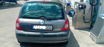 RENAULT CLIO FAIRWAY 1.2i 43KW 2006 KÚP.SK.2.MAJ.SERV.KŇIŽK - 2