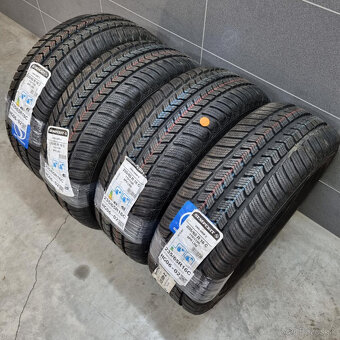 Dodávkové zimné pneu 235/65 R16C SEMPERIT DOT2219 - 2