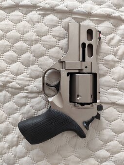 Revolver Chiappa Rhino 3" Chrome - 2