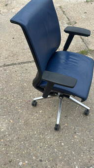 Stolička Steelcase - 2