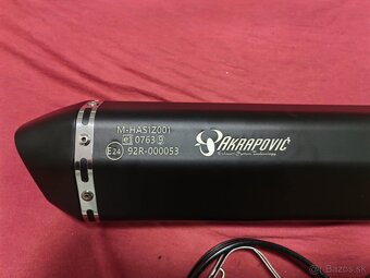 Replika Akrapovič koncovka výfuku + Homologace EU - 2