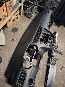 Palubovka škoda octavia 3 - 2