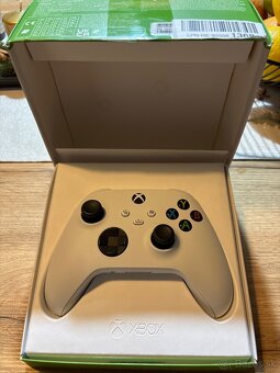 Ovládač Xbox One - 2