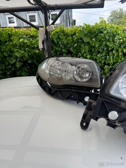 BMW e82 e87 predne svetla - 2