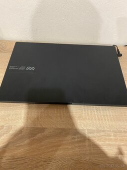Asus vivobook go15 - 2