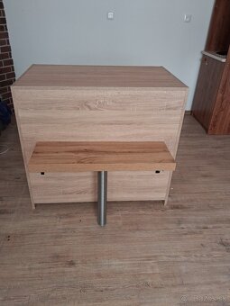 Pult pod pokladnu - 2