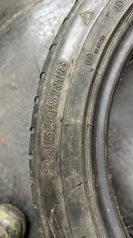 Predám zimné gumy firestone 245/45R18 - 2