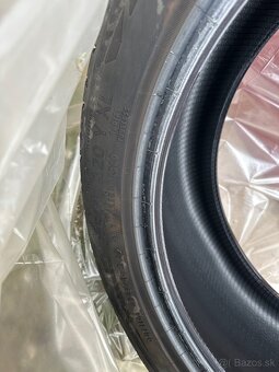 Continental EcoContact 6 245/40 R20 99Y - 2