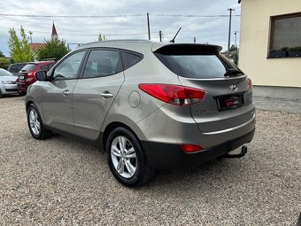 Hyundai ix35 2.0 CRDi VGT Premium 4x4 - 2