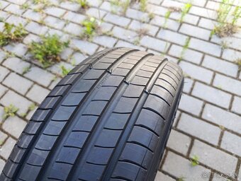 Letné pneu Michelin E-Primacy 195/55 R16 XL - 2