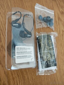 Shure SE215 slúchadlá do uší - monitory - 2