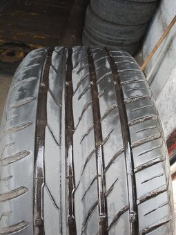 4x letné pneumatiky 235/40 r19 - 2