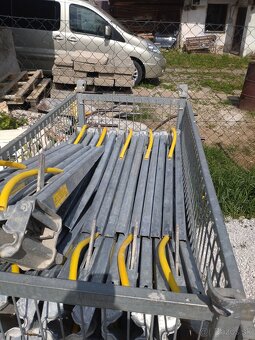 DOKA trojnozky - 2