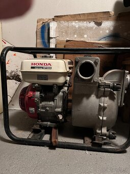 Predam čerpadlo honda - 2