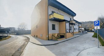 Predám 2 izbový čiastočne zariadený byt - 2