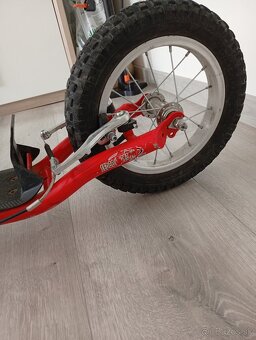 Detská kolobežka s nafukovacími kolesami - 2