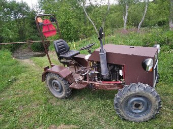 Predám malotraktor 4x4 - 2