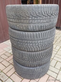 Zimne 245/35R20 95W - 2