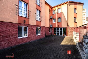 Na predaj zabehnutý Penzion, Reštaurácia + Cukráreň Snina - 2
