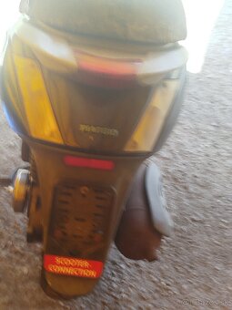 Skúter Piaggio zip 50 - 2