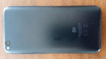Mobilný telefon Redmi Go v dobrom stave - 2