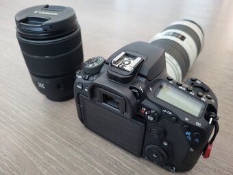 Canon EOS 90D - 2